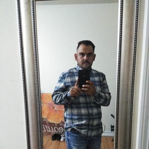 Meet your Posher, Manuel